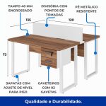Estação de Trabalho Dupla 1,20×1,35m c/ 02 Gavetas c/ ponto de tomada PÉ QUADRO – Cor Nogal Sevilha/Branco – 34423 Kairós Office Linha 40 mm Nogal – Branco 15